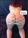 Chica curvy extrema sin límites